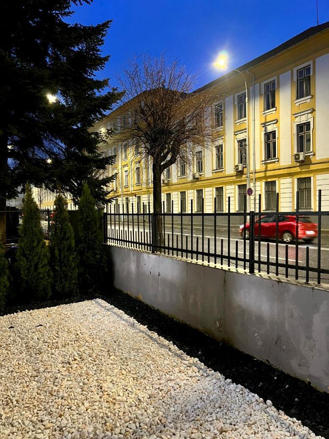 Luxor Ultra-Central Apartments Sibiu Extérieur photo