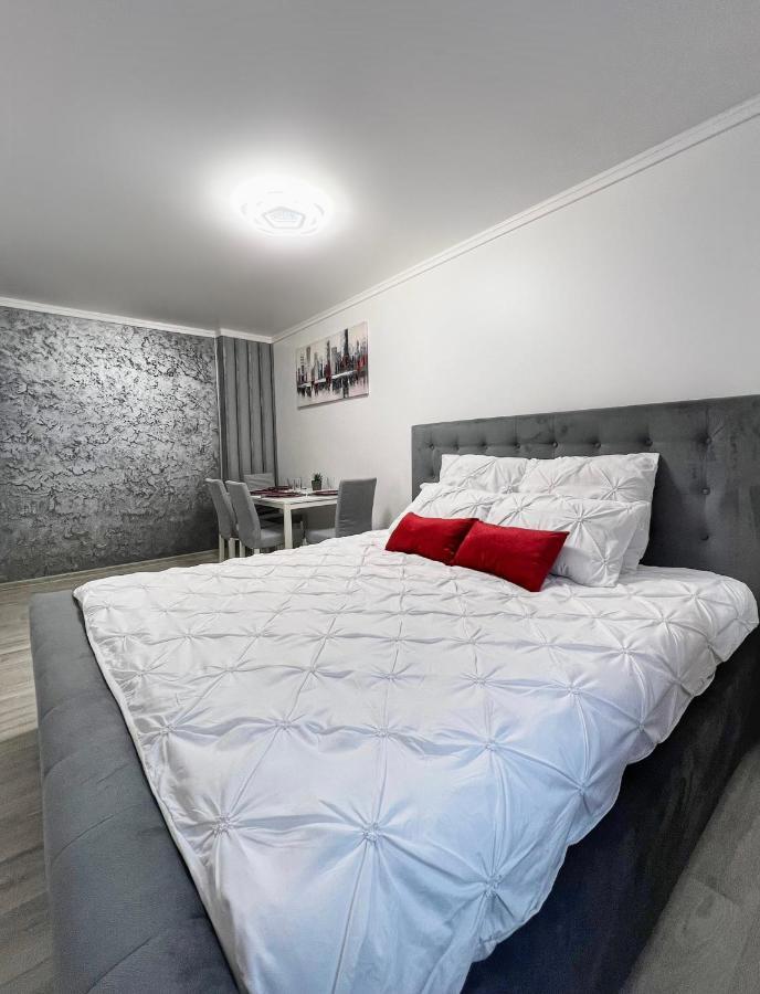 Luxor Ultra-Central Apartments Sibiu Extérieur photo