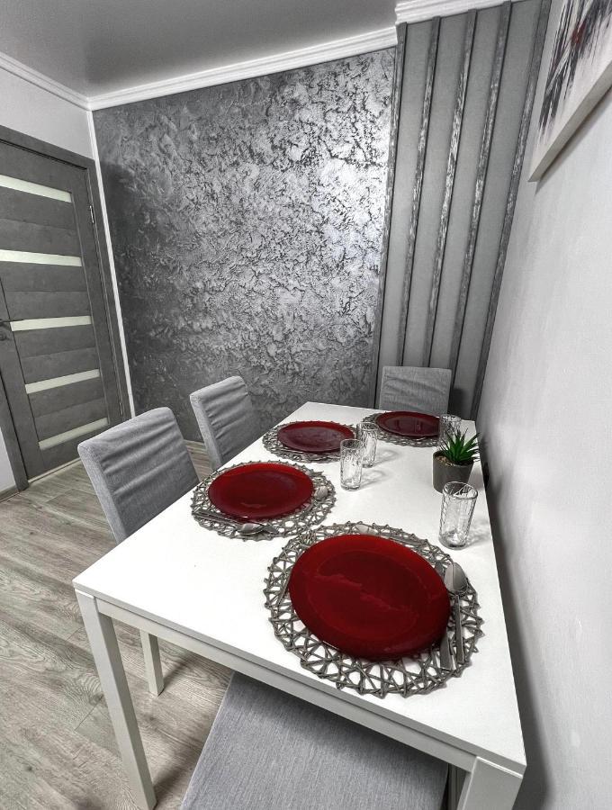 Luxor Ultra-Central Apartments Sibiu Extérieur photo